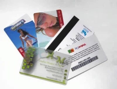 Tarjeta de regalo de membresía de belleza de salón de código de barras de plástico al por mayor Tarjeta de fidelidad impresa personalizada de PVC